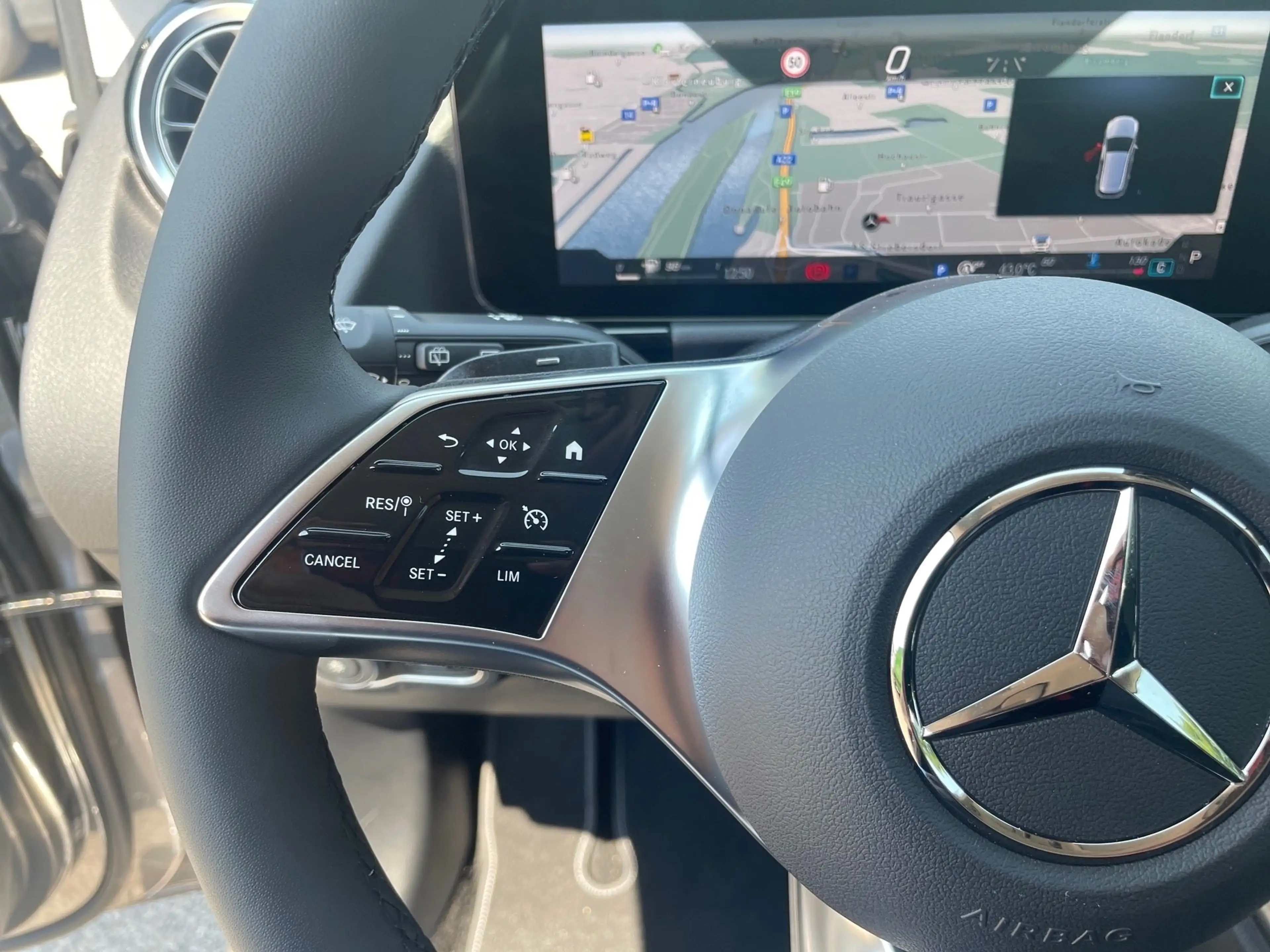 Mercedes-Benz B 180 d Rückfahrkamera,Klimaautomatik,Navi — photo 15