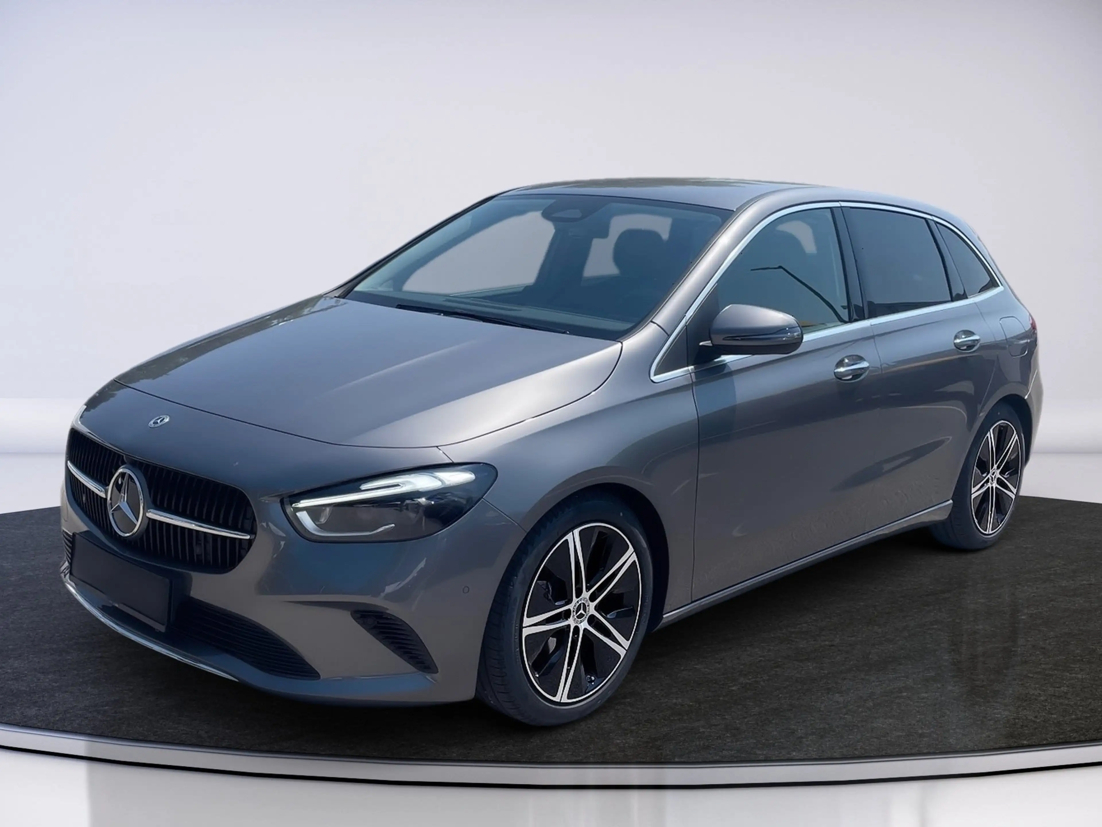 Mercedes-Benz B 180 d Rückfahrkamera,Klimaautomatik,Navi — photo 2