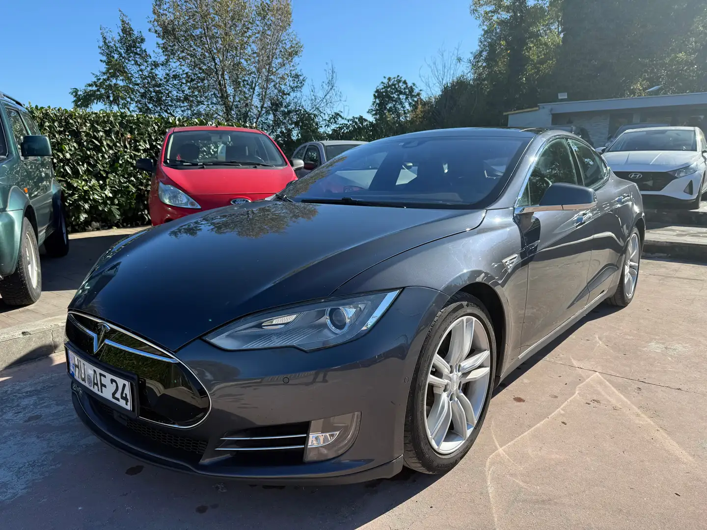 Tesla Model S SUPERCHARGER FREE AUTOPILOT 85D Noir - 1
