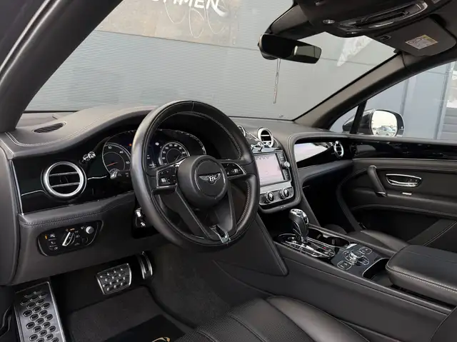 Bentley Bentayga Diesel V8*Night-Vision*7Sitzer*Luft*Garantie*22'' Ansicht 9