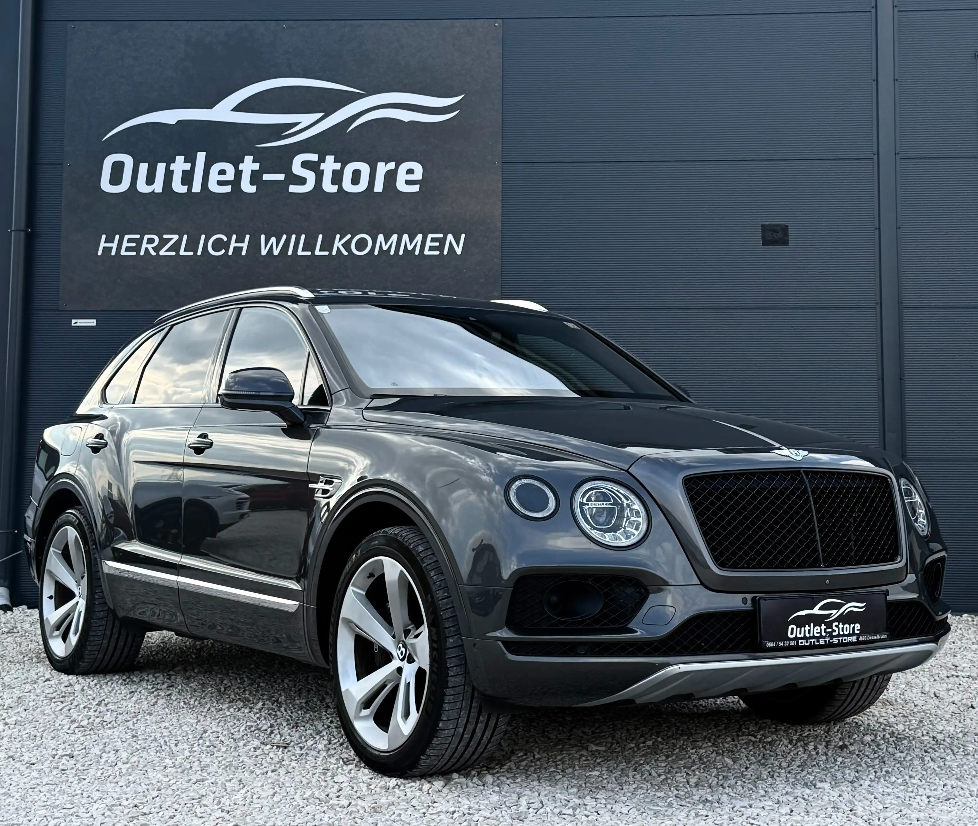 Bentley Bentayga Diesel V8*Night-Vision*7Sitzer*Luft*Garantie*22''