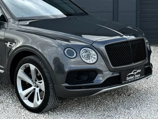 Bentley Bentayga Diesel V8*Night-Vision*7Sitzer*Luft*Garantie*22'' Ansicht 2