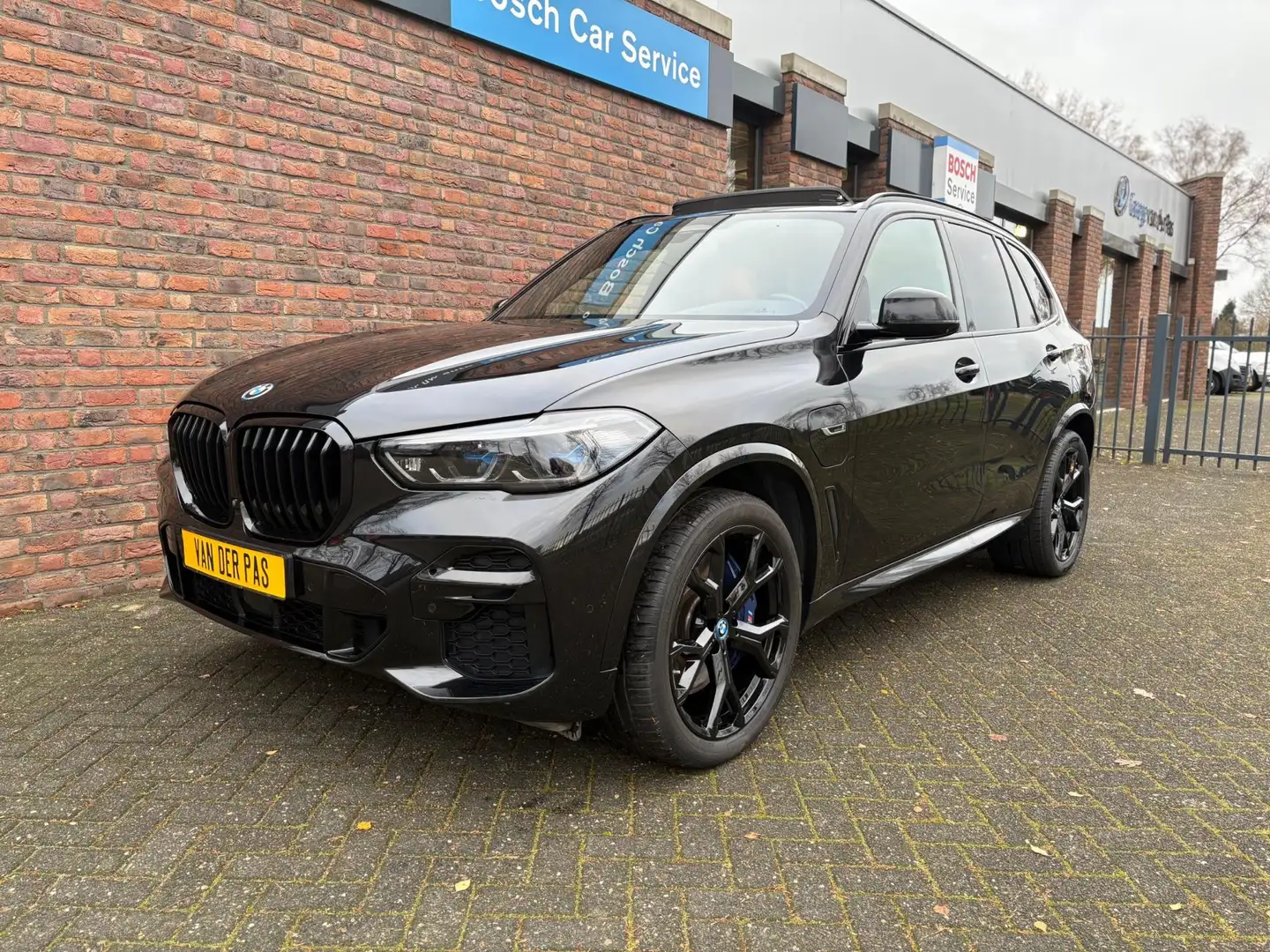 BMW X5 XDrive45e M-Sport|M Stoelen|Panoramadak|360 Camera Nero - 1