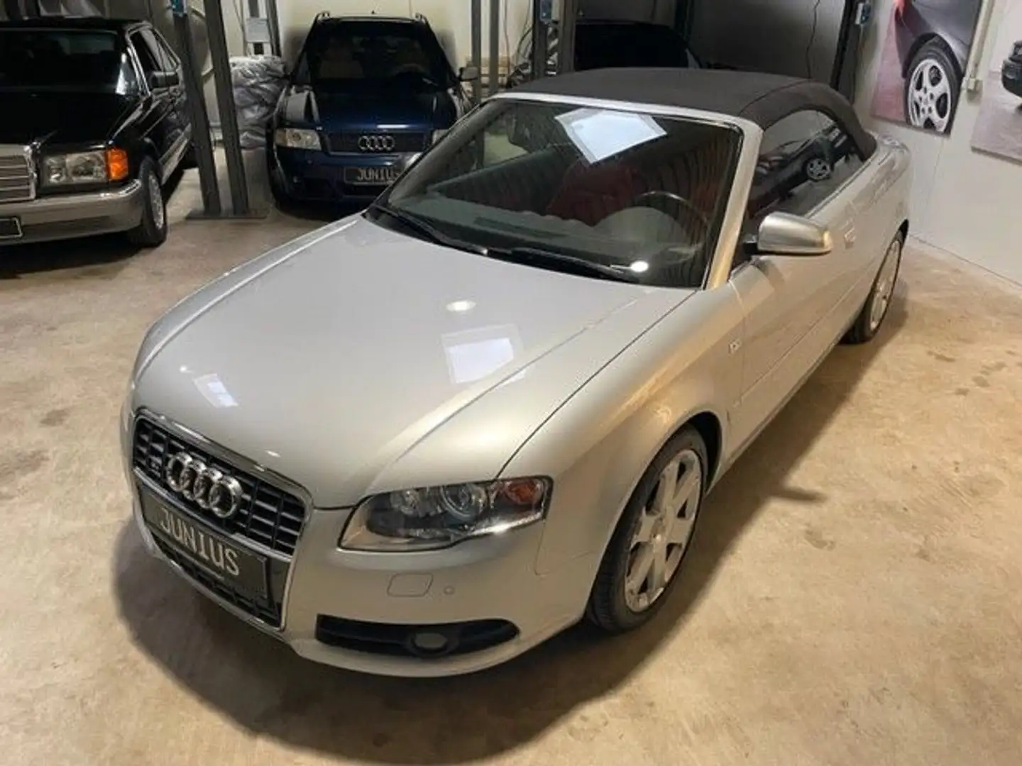 Audi S4 Cabriolet *Scheckheft/Garantie/6-Gang/Carbon* Silber - 2