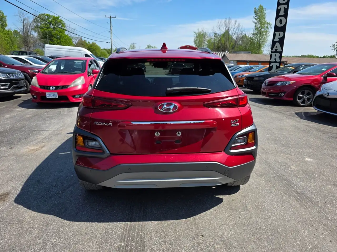 Hyundai KONA photo Hyundai KONA