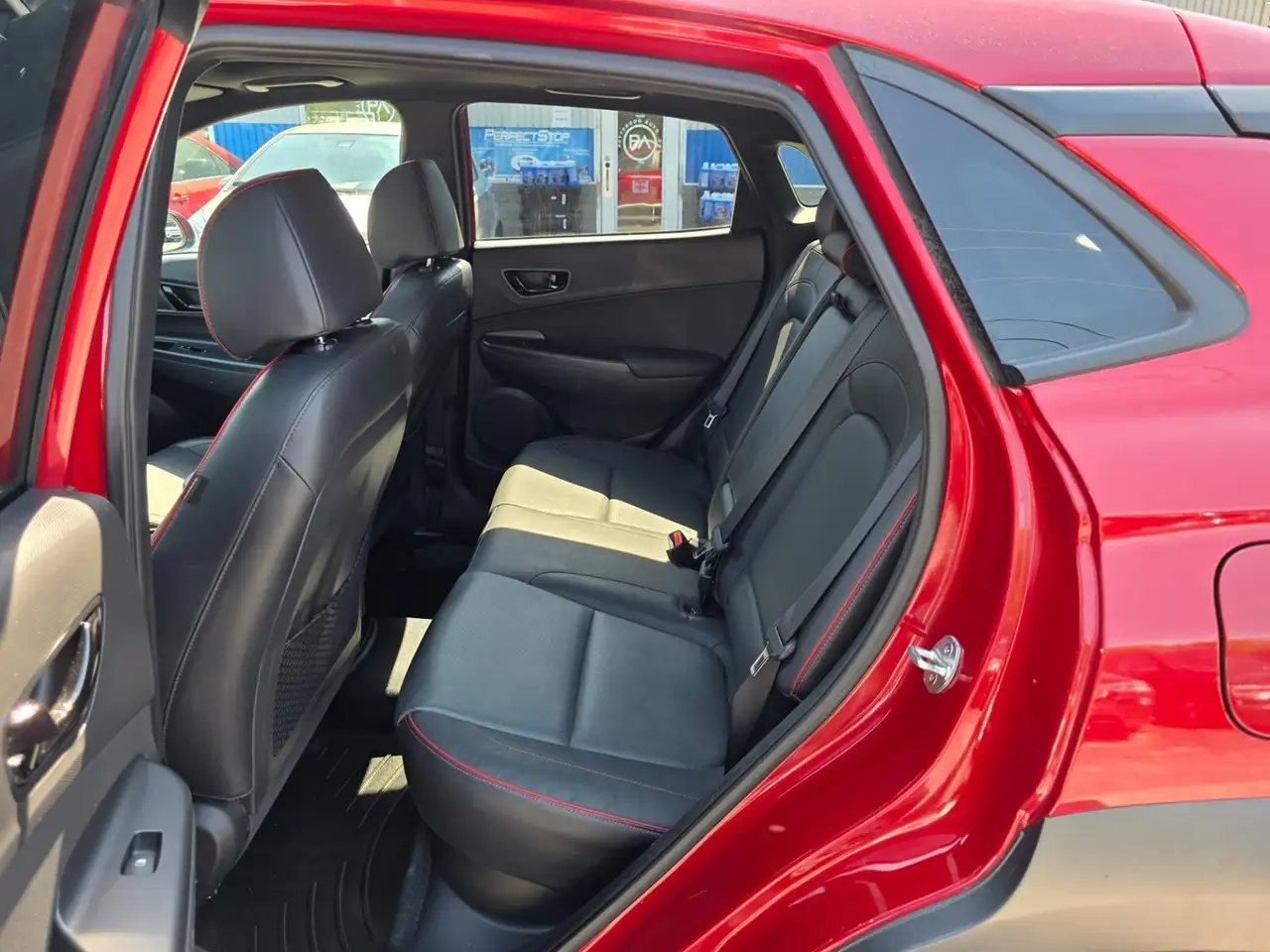 Hyundai KONA photo Hyundai KONA