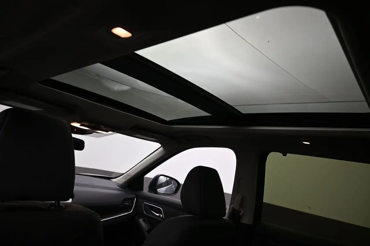 Nissan Rogue fotografie Nissan Rogue