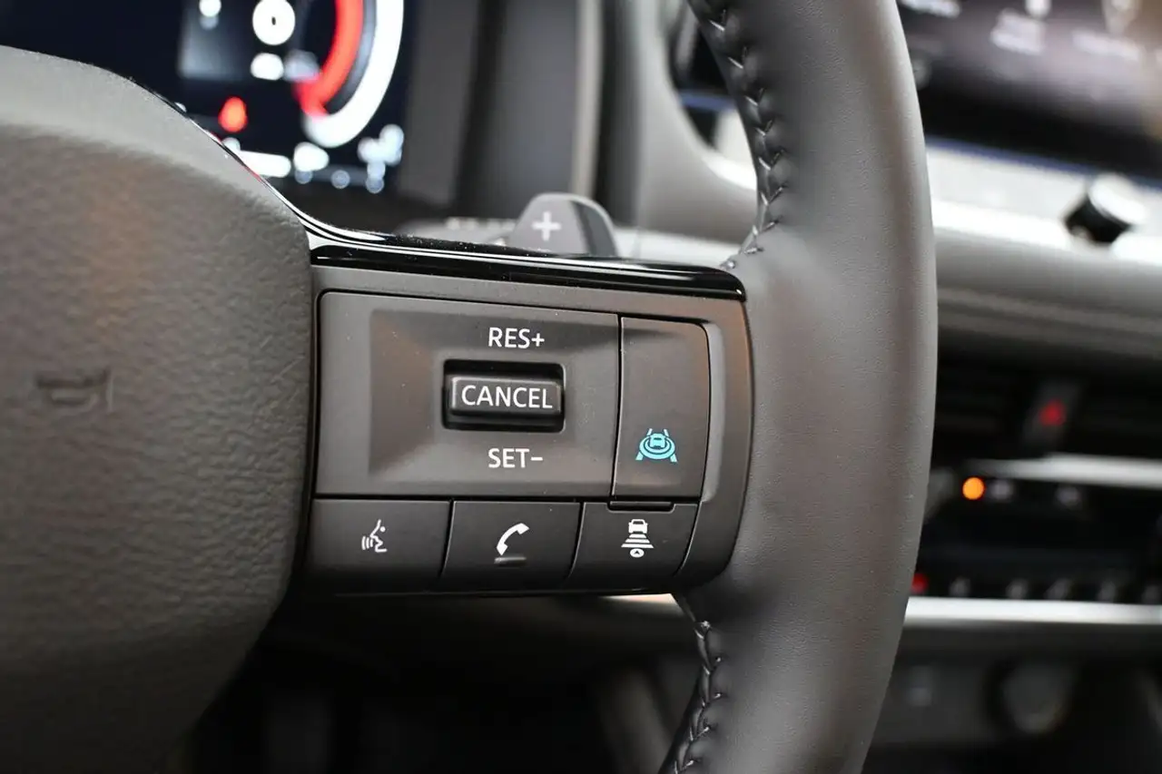 Nissan Rogue fotografie Nissan Rogue