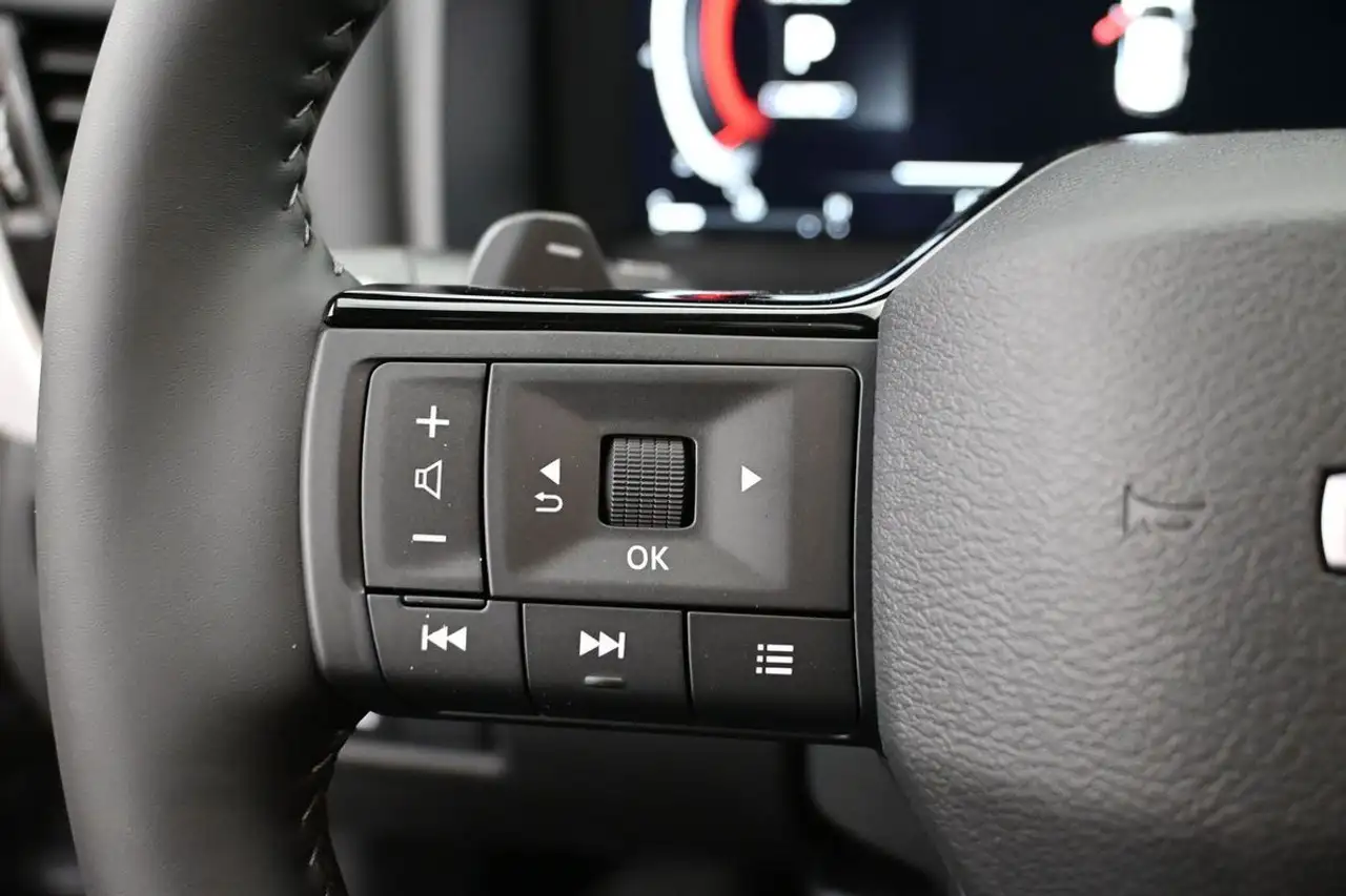 Nissan Rogue fotografie Nissan Rogue