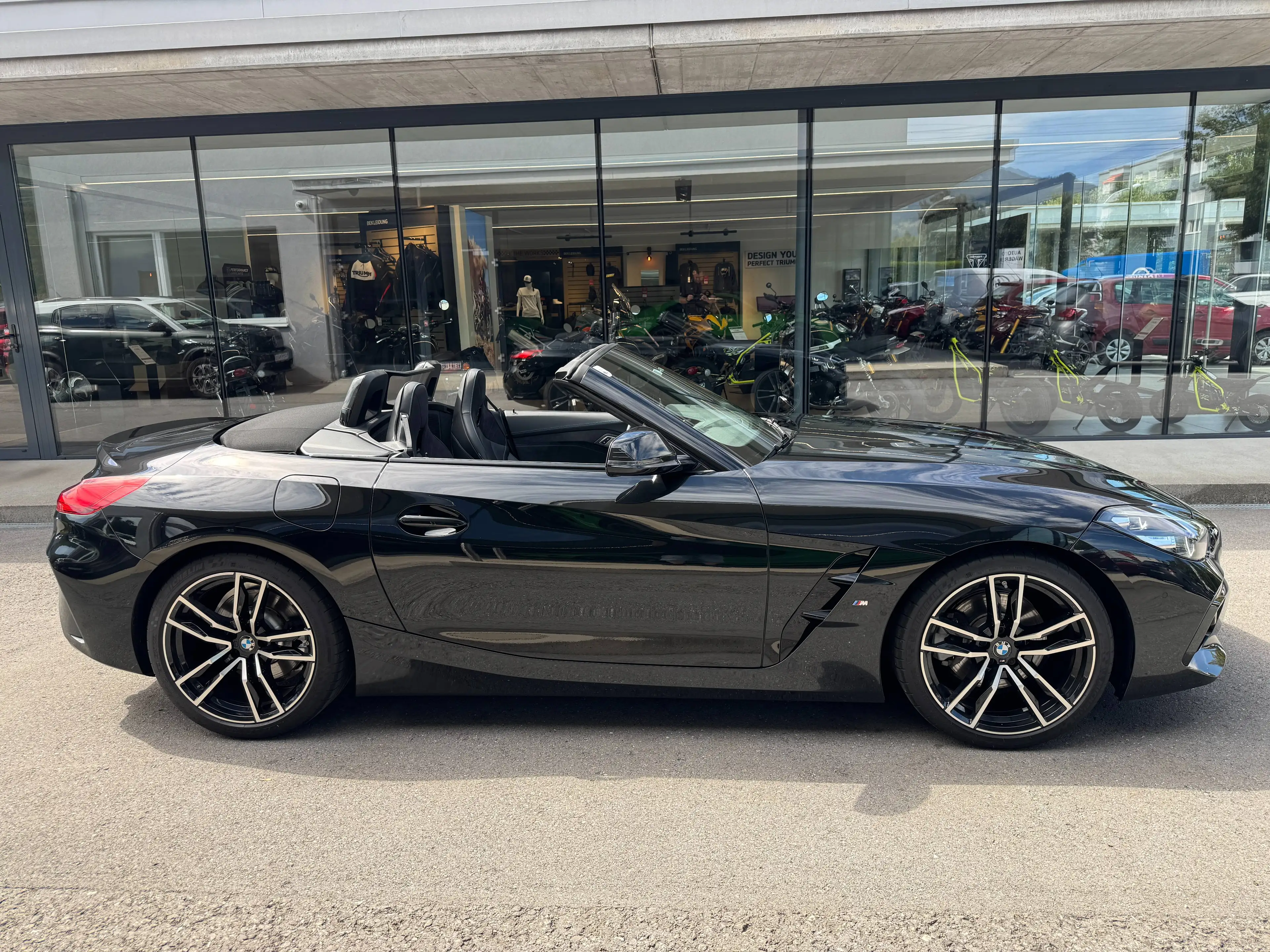 BMW Z4 M sDrive 20 i M Sport — photo 5