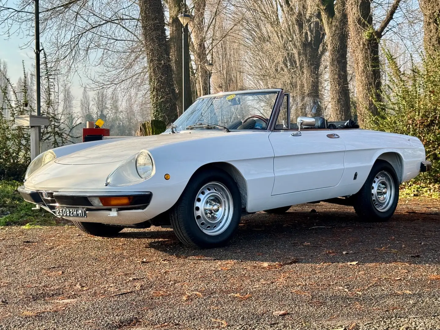 Alfa Romeo Spider Spider 2.0 Veloce 128cv Beyaz - 2
