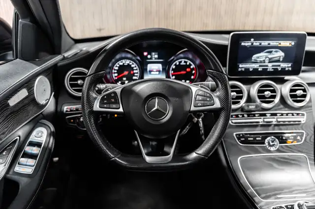 Mercedes-Benz C-Class view 15