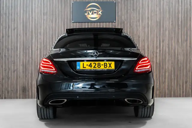 Mercedes-Benz C-Class view 10