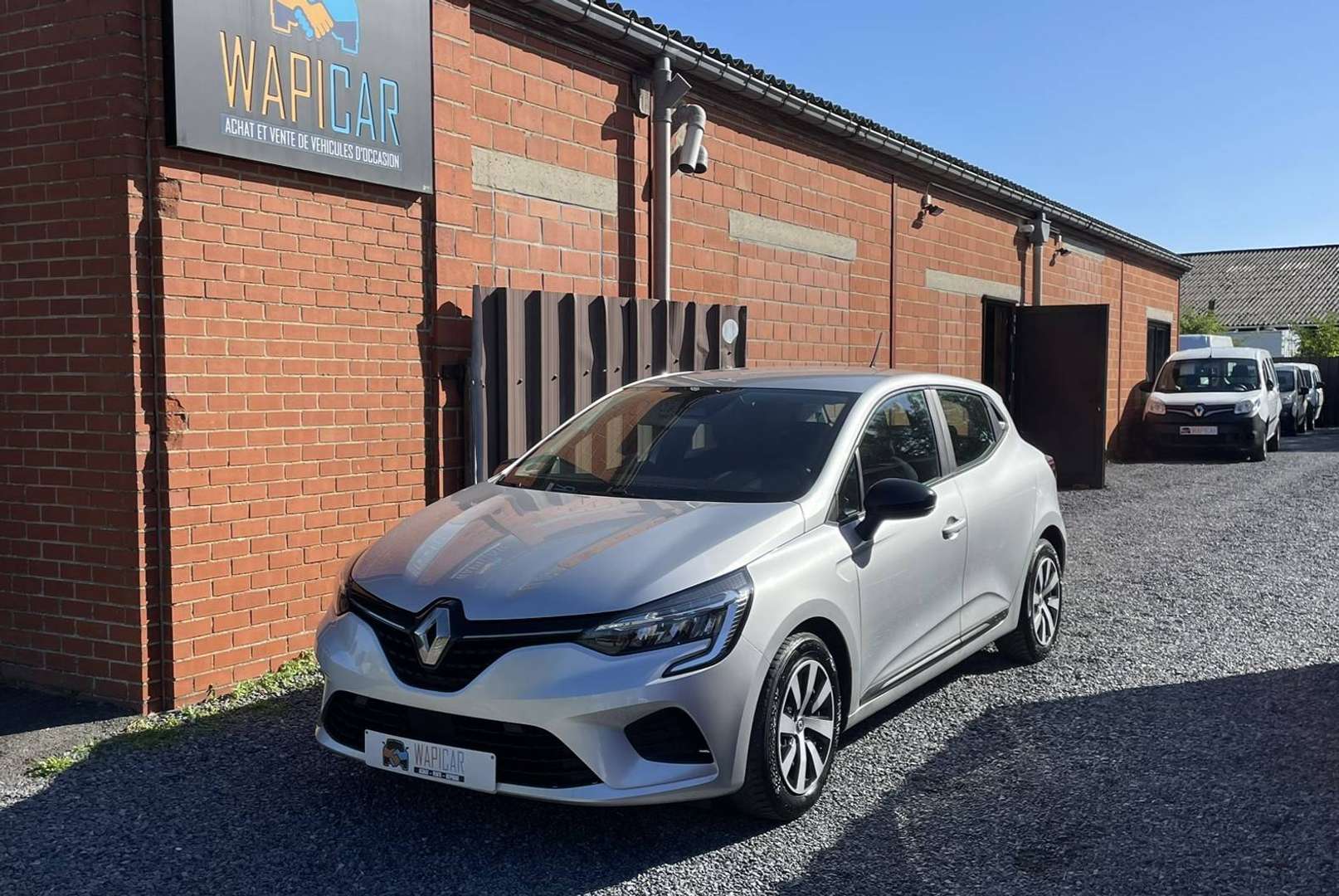 Renault Clio nuo 222 €/ mėn Benzinas 2023m. Sedanas Mechaninė