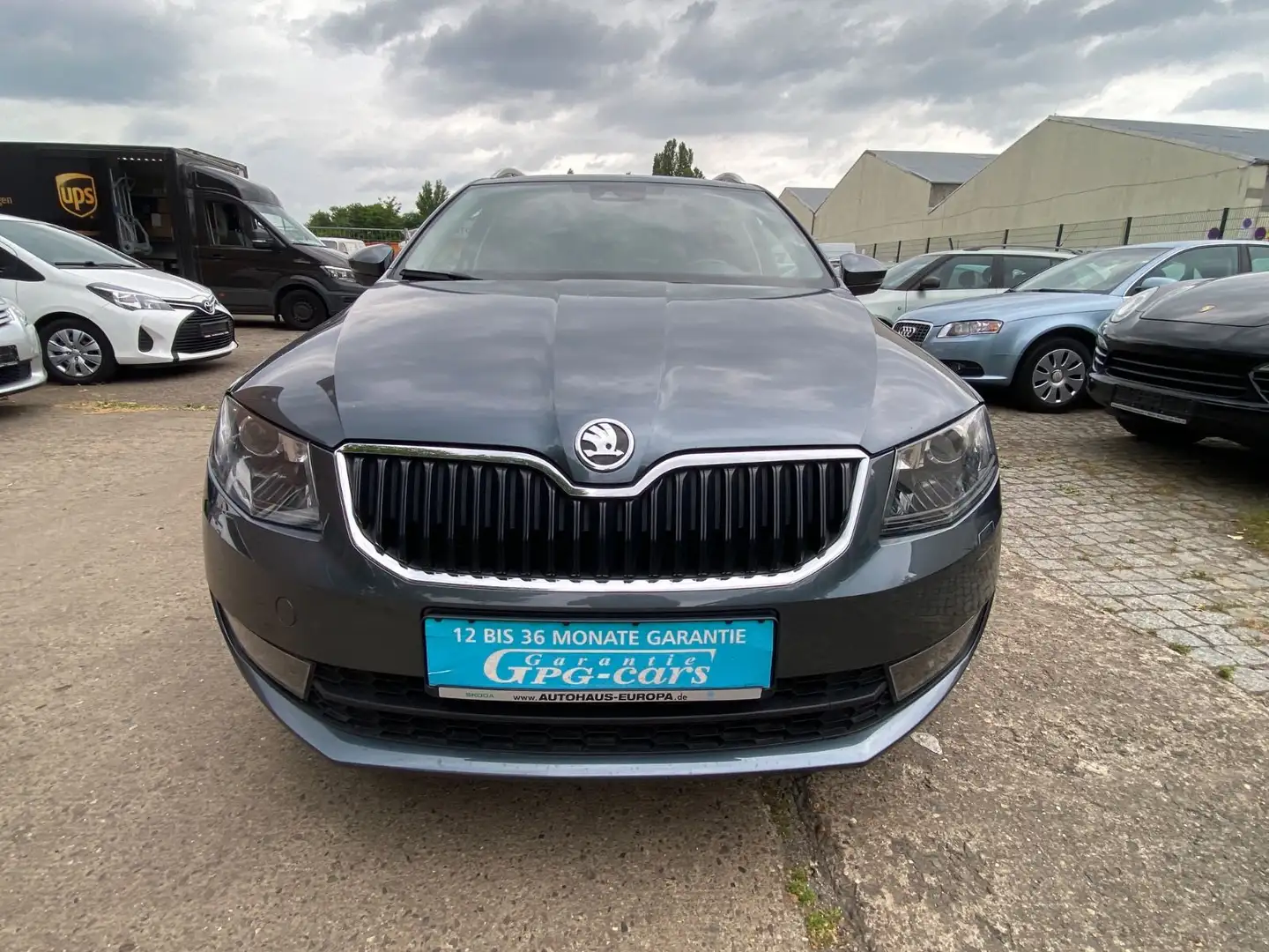 Skoda Octavia Combi Cam+Navi+Sitz/Standheizung+Xenon Grigio - 2