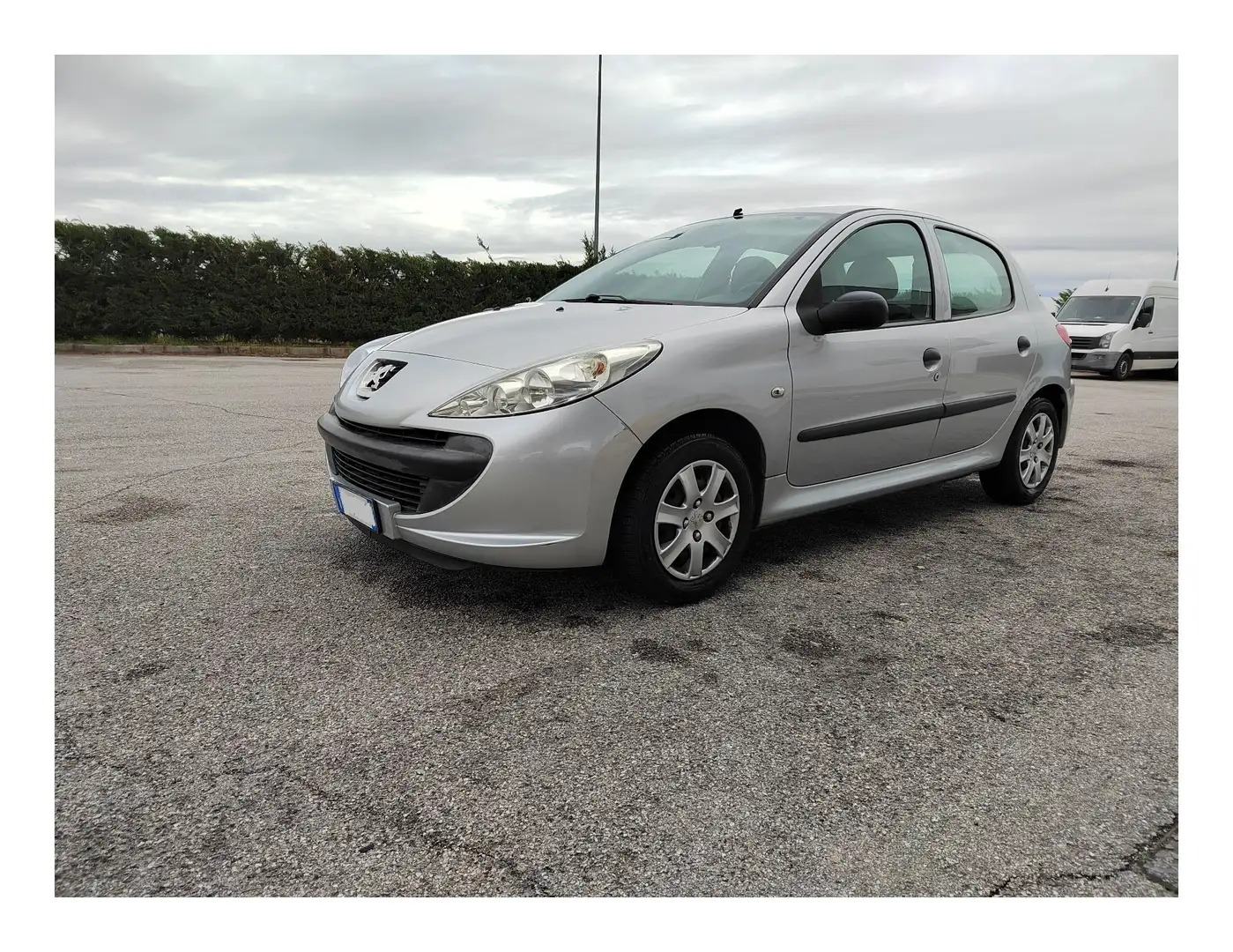 Peugeot 206 Plus 5p 1.1 Trendy neopatentati ok - 1