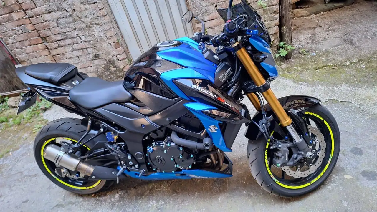 Suzuki GSX-S 750