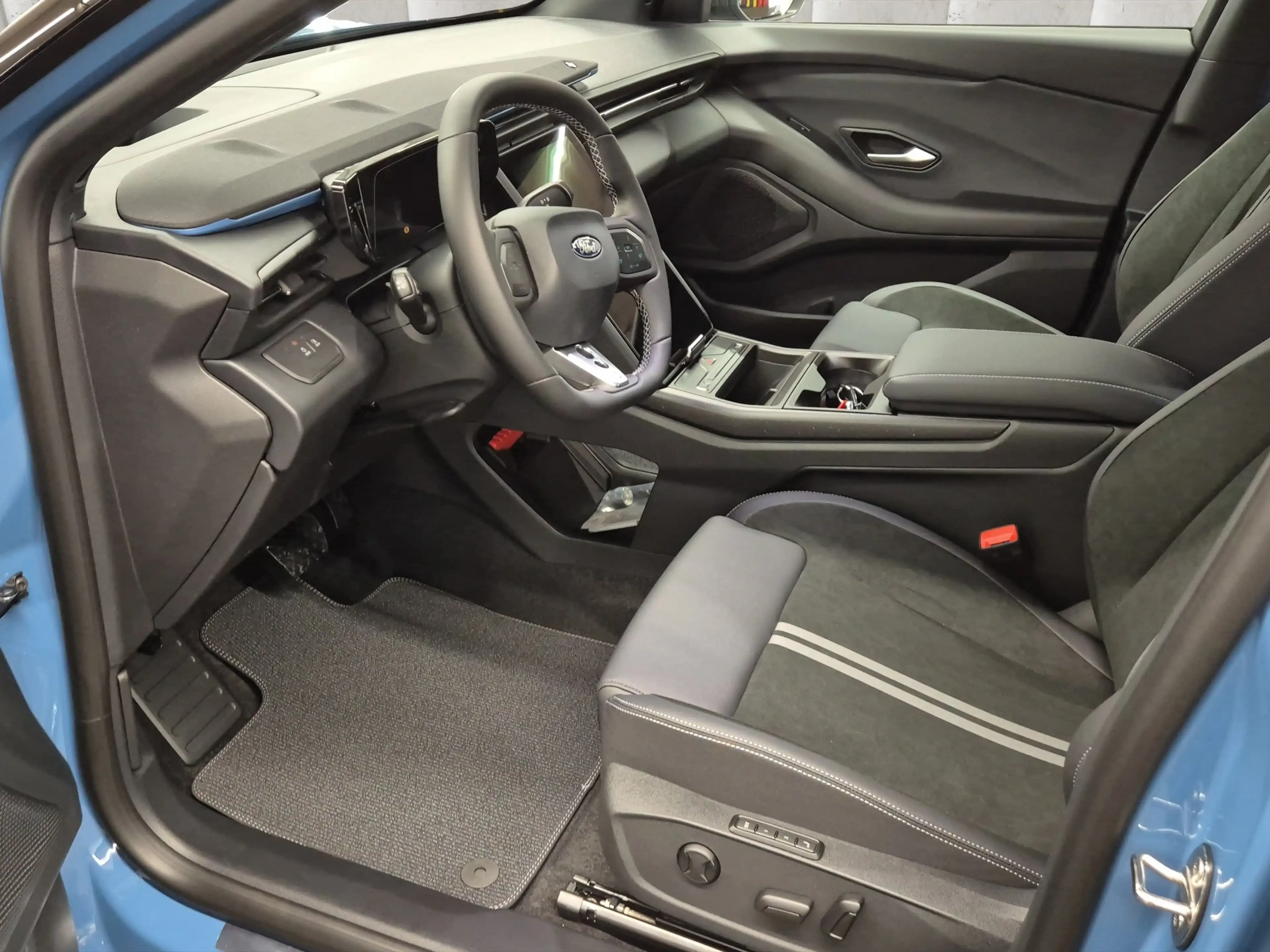 Ford Capri Collection Extended Range 79kWh RWD Sports Utility — photo 10