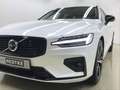 Volvo V60 B4 Diesel Plus Dark 19"+AHK+PANO+STANDHZ+360 Weiß - thumbnail 14