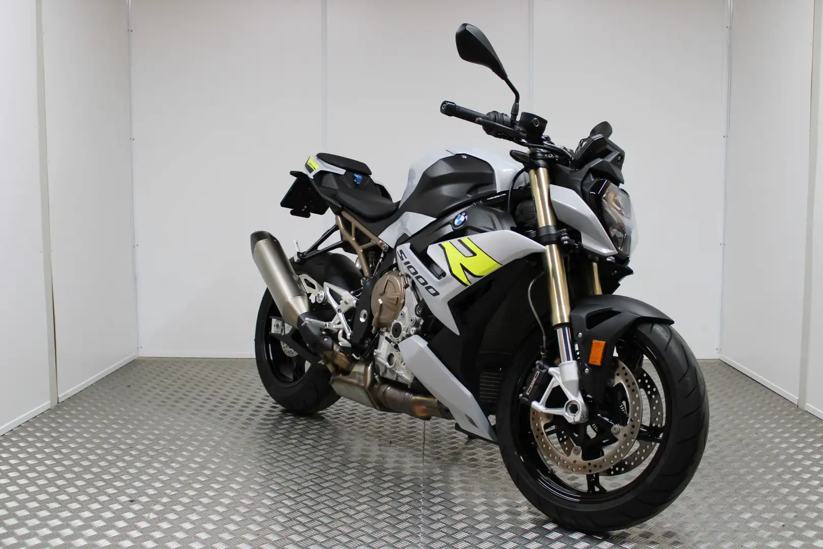 BMW S 1000 R Hockenheim silver metallic Akrapovic BTW Voertuig Grijs - 2