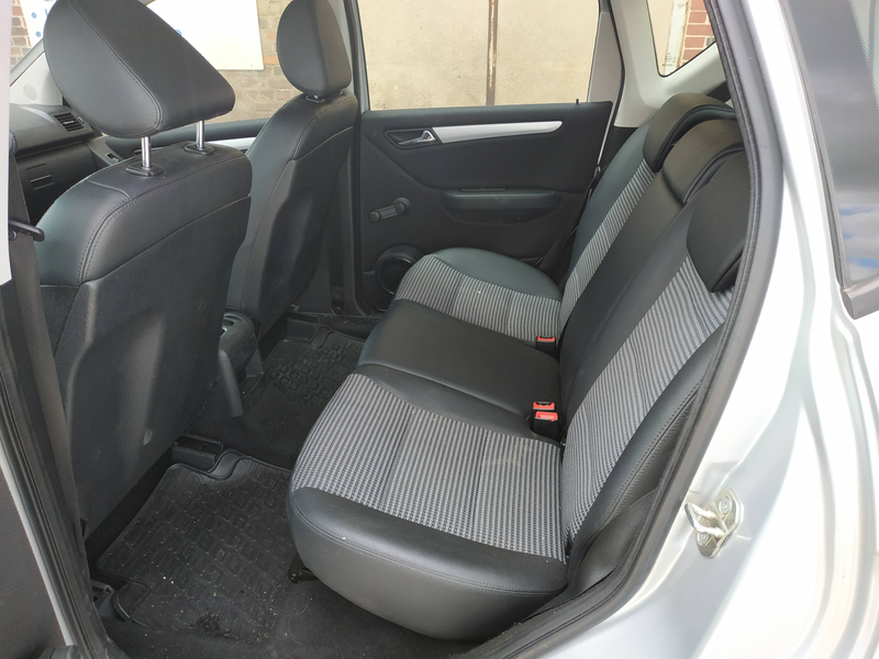 Mercedes-Benz A 150 A 150/ Automatik/ TÜV NEU/ Rückfahrkamera/Sitzheizung — photo 12