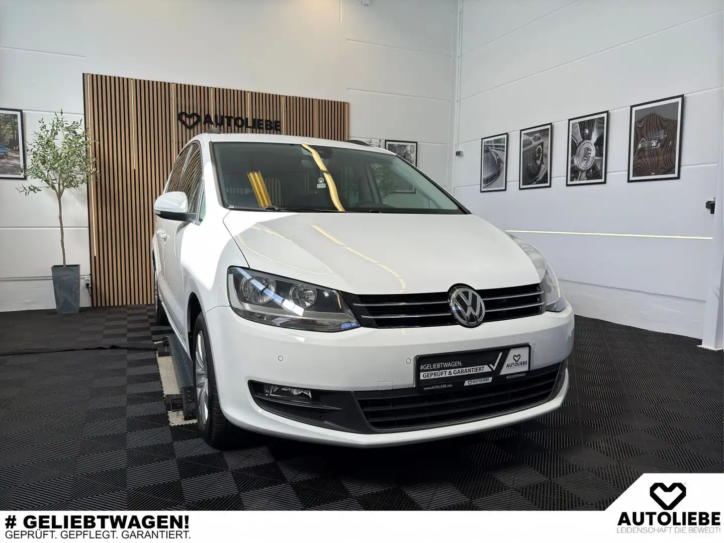 Volkswagen Sharan 1.4 TSI Comfortline DSG*NAVI*PDC*7SITZER Bianco - 1