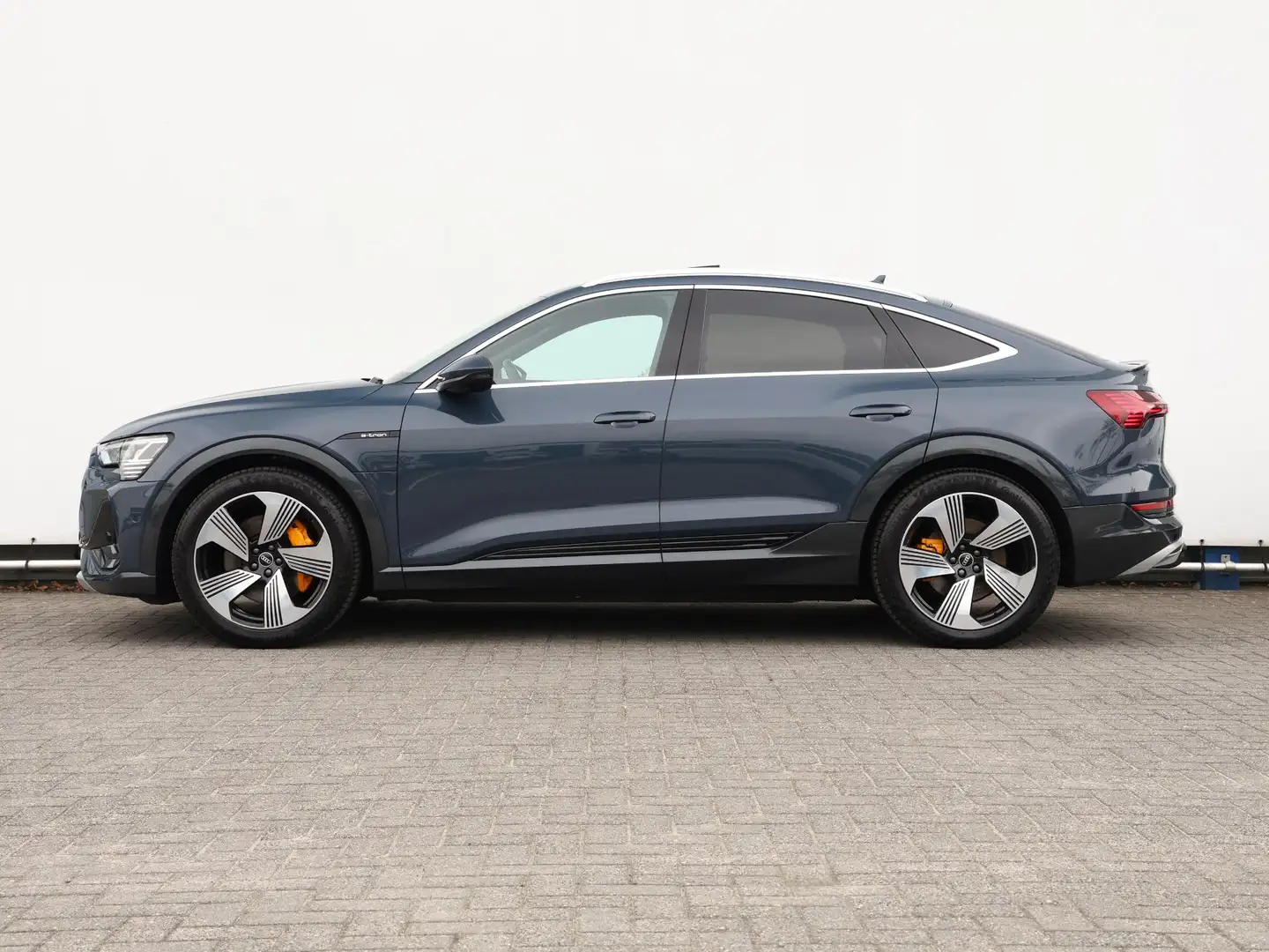 Audi e-tron Sportback 50 quattro S edition | Pano | B&O | Keyl Blau - 2