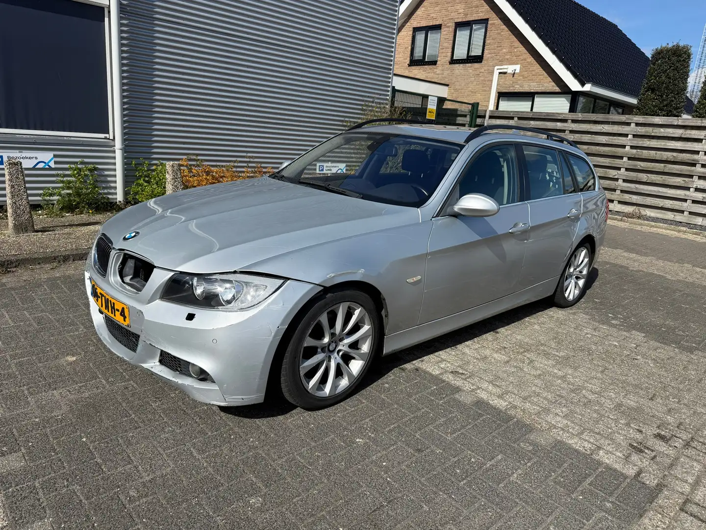 BMW 325 3-serie Touring 325i Dynamic Executive automaat Bj Gris - 2