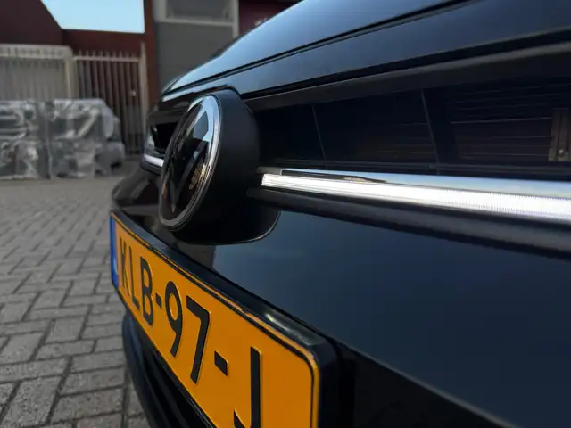 Volkswagen Polo view 10