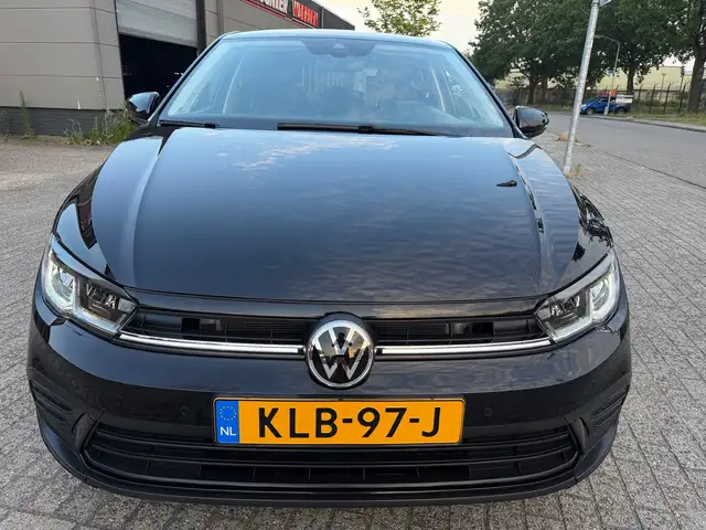 Volkswagen Polo view 8