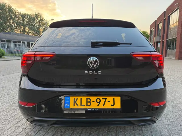 Volkswagen Polo view 9