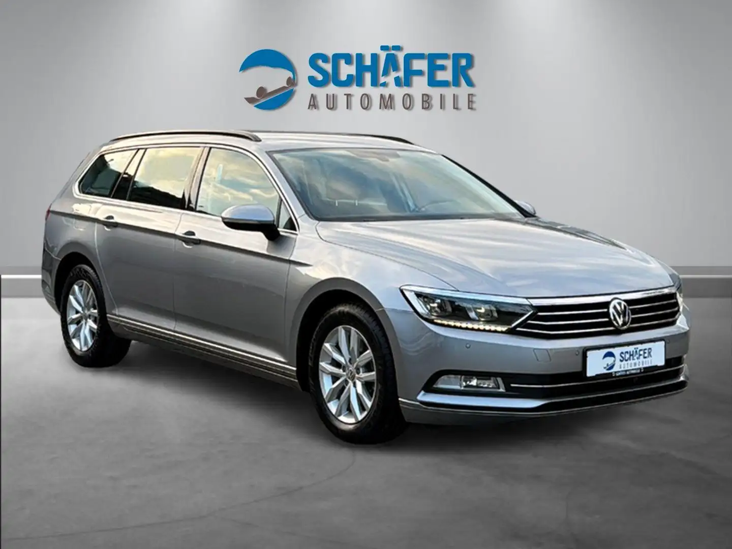Volkswagen Passat Variant Passat 1.8 Comfortline #AUT #LED #NAV #ACC #SHZ Silber - 2