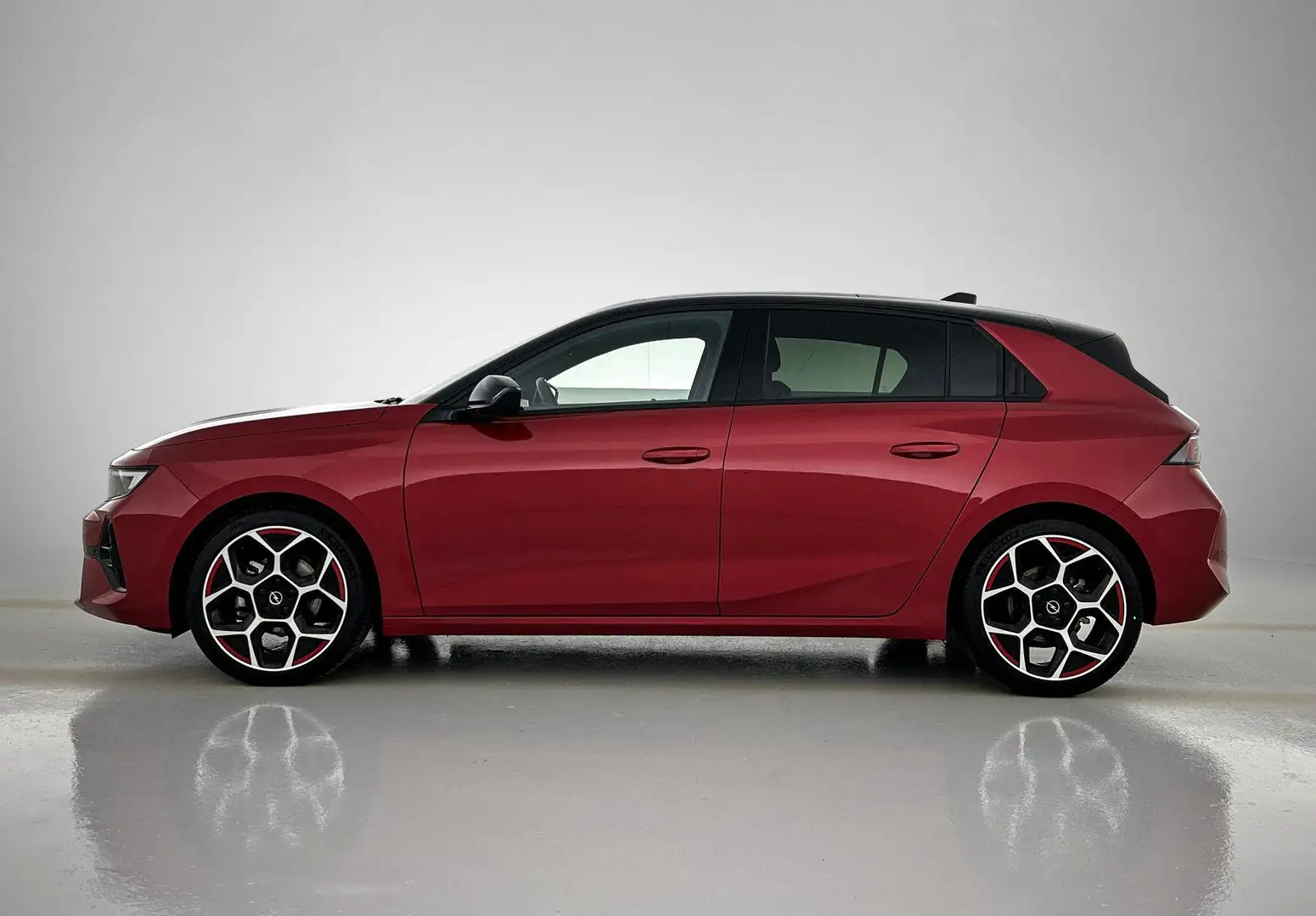 Opel Astra 1.2 GS Line Rojo - 2