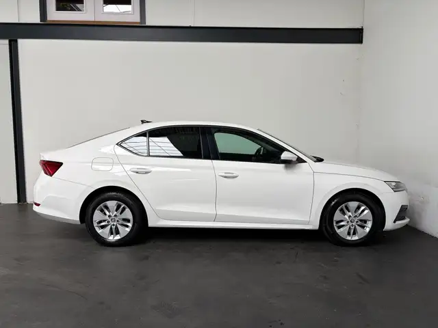 Skoda Octavia view 29