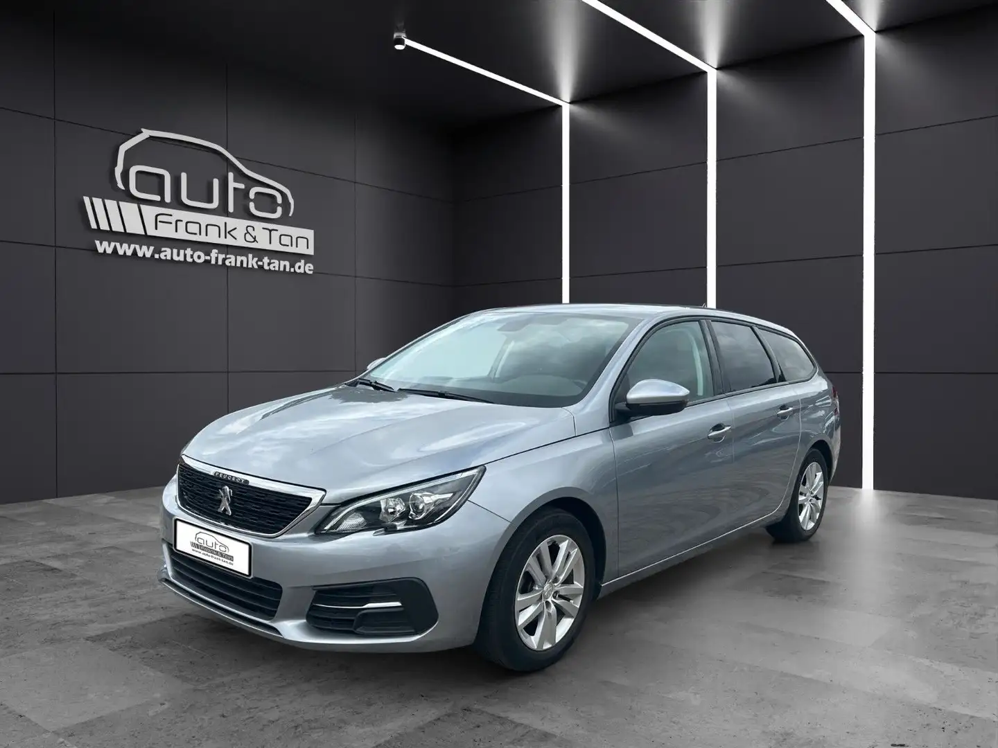 Peugeot 308 SW Active/1.Hand/Ahk/Navi/Kamera/Sitzheitzung - 1