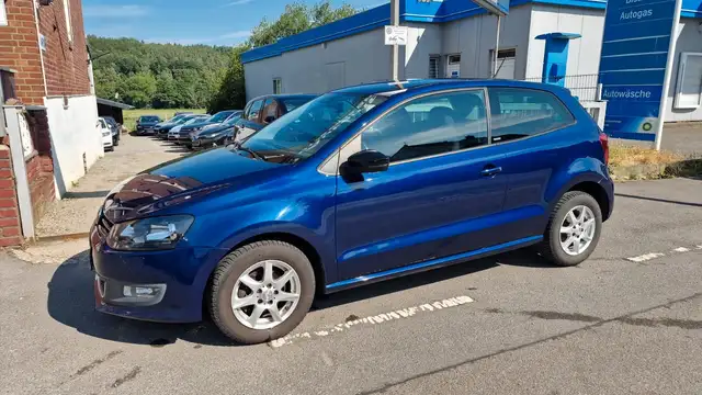 Volkswagen Polo view 2