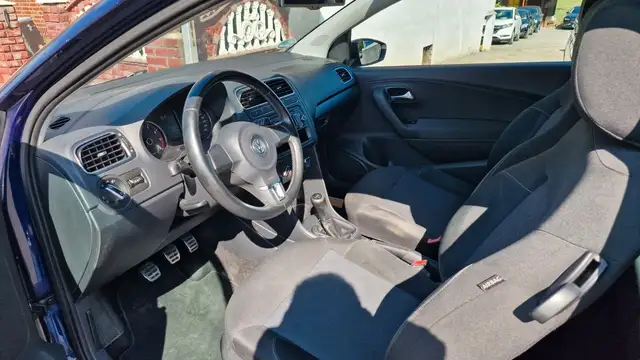 Volkswagen Polo view 13