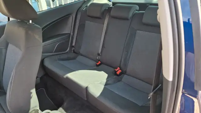 Volkswagen Polo view 14