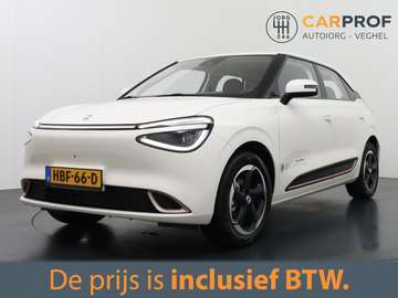 Launch Edition 42 kWh 360 Camera | Stoelverwarming