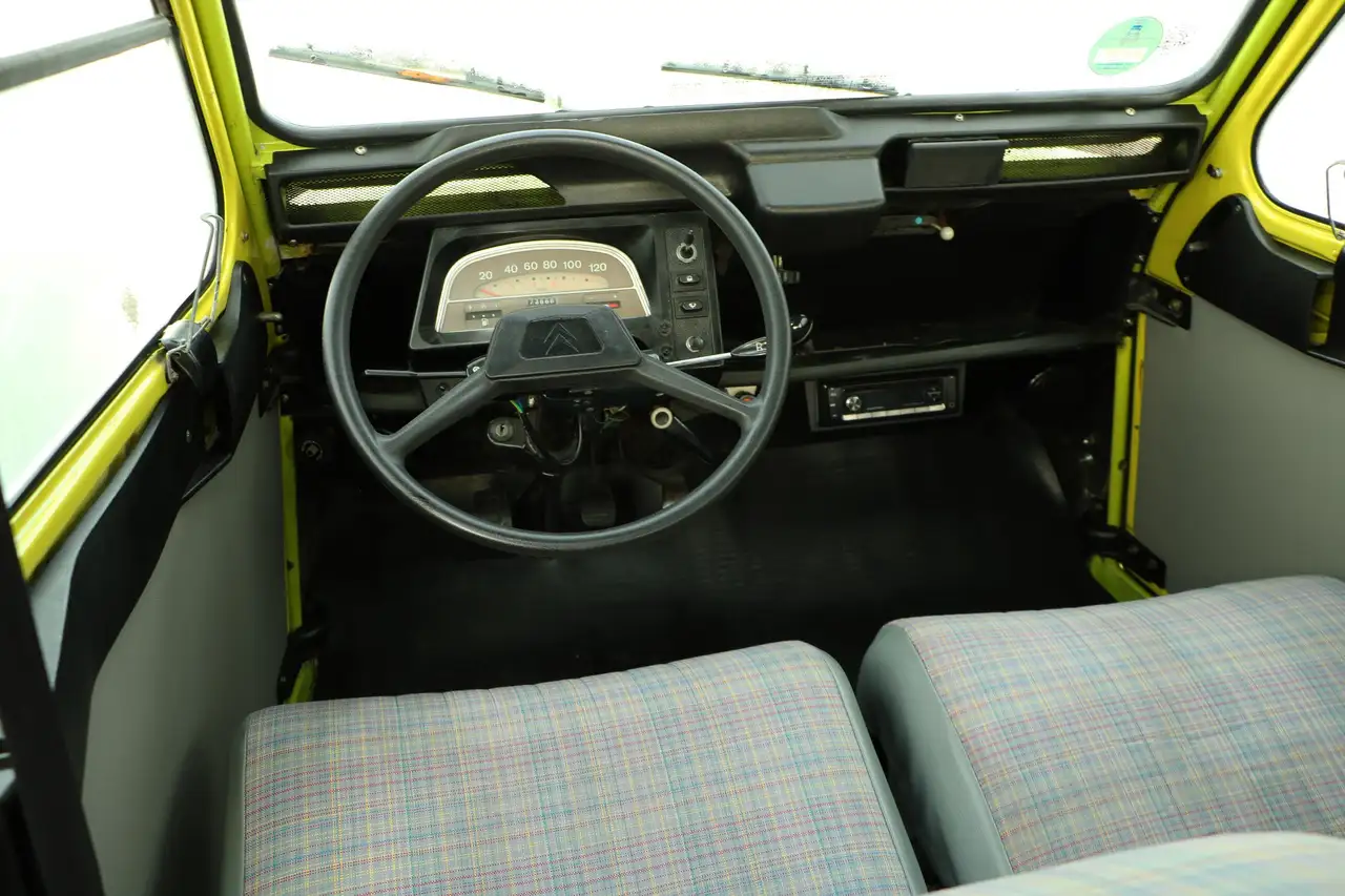 Citroen 2CV 2 CV Club "Bamboo", foto 11