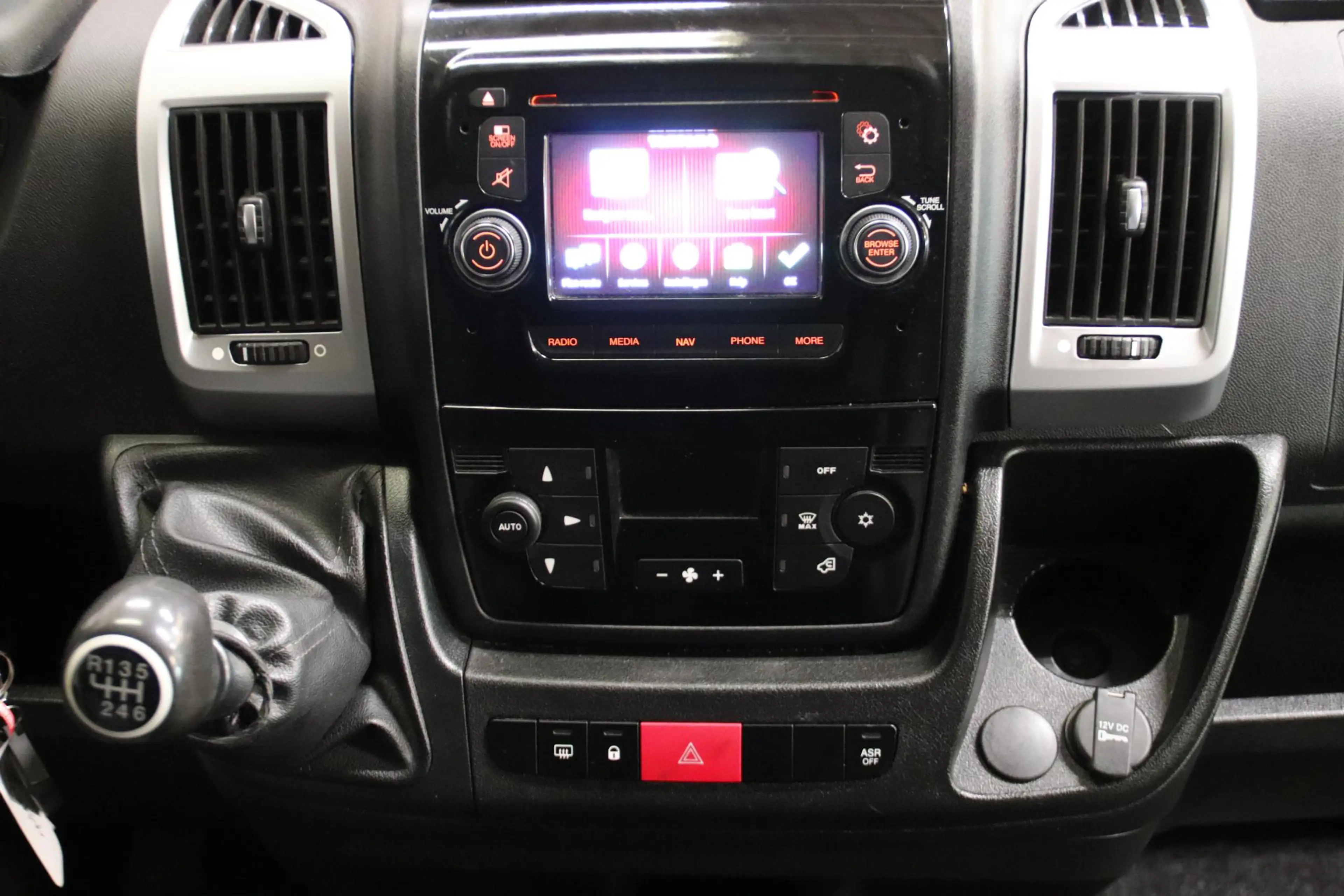 Fiat Ducato L2H2 CAMPER — photo 11