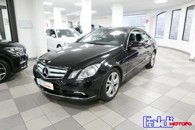 Mercedes-Benz E 250 CDI Coupé BlueEFFICIENCY Executive UNICO PROPR.