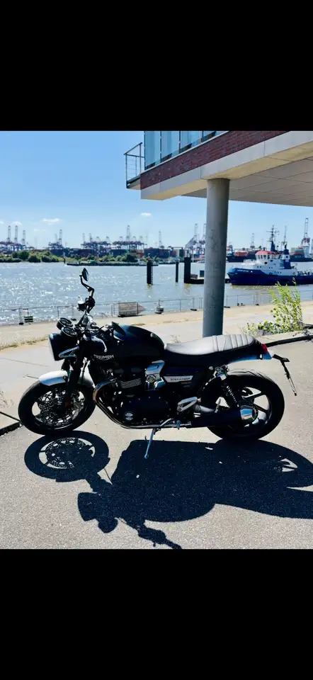 Triumph Speed Twin