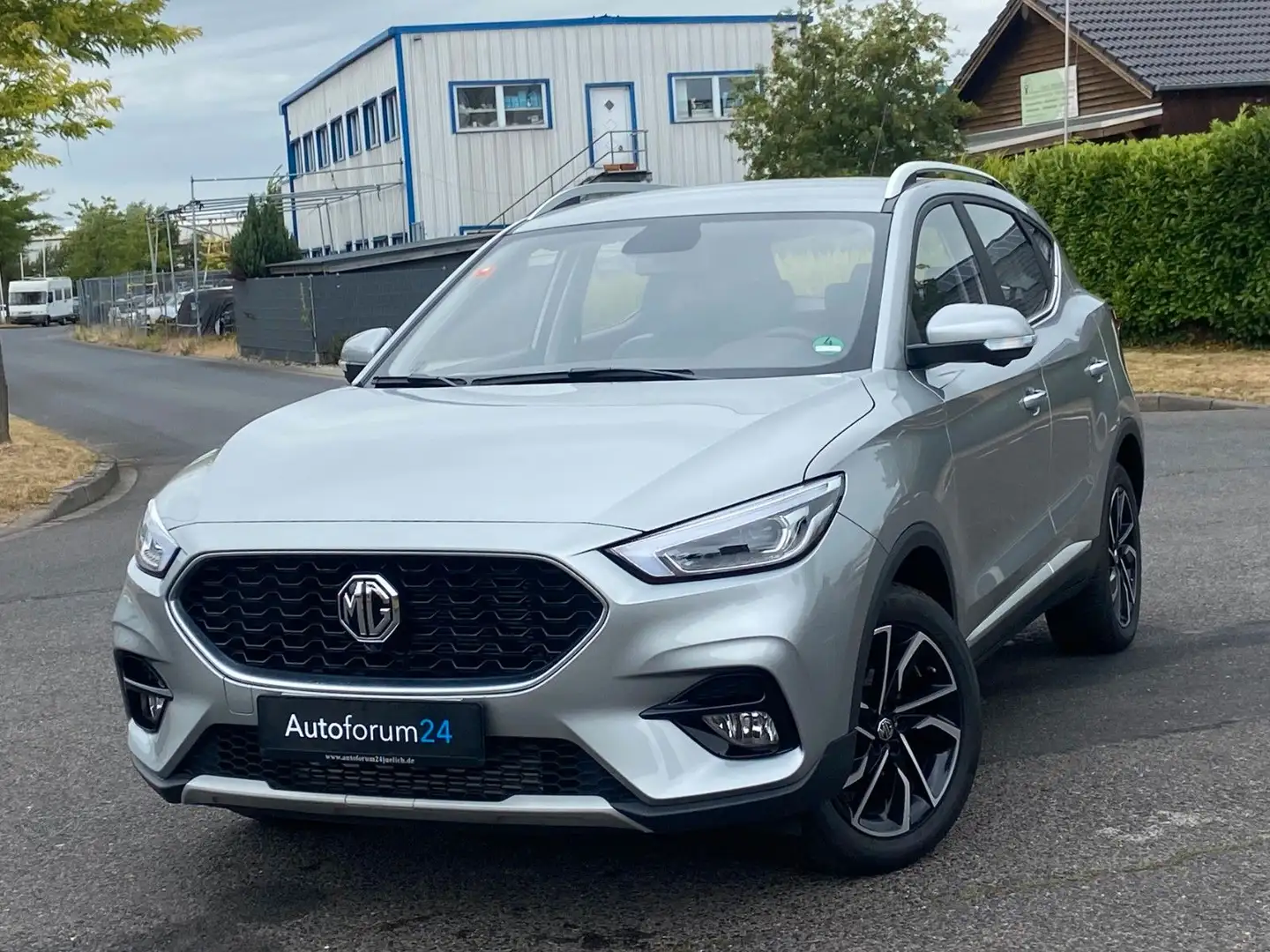 MG ZS Comfort*Autom.*Navi*Kamera*SHZ*Tempo* Grau - 1