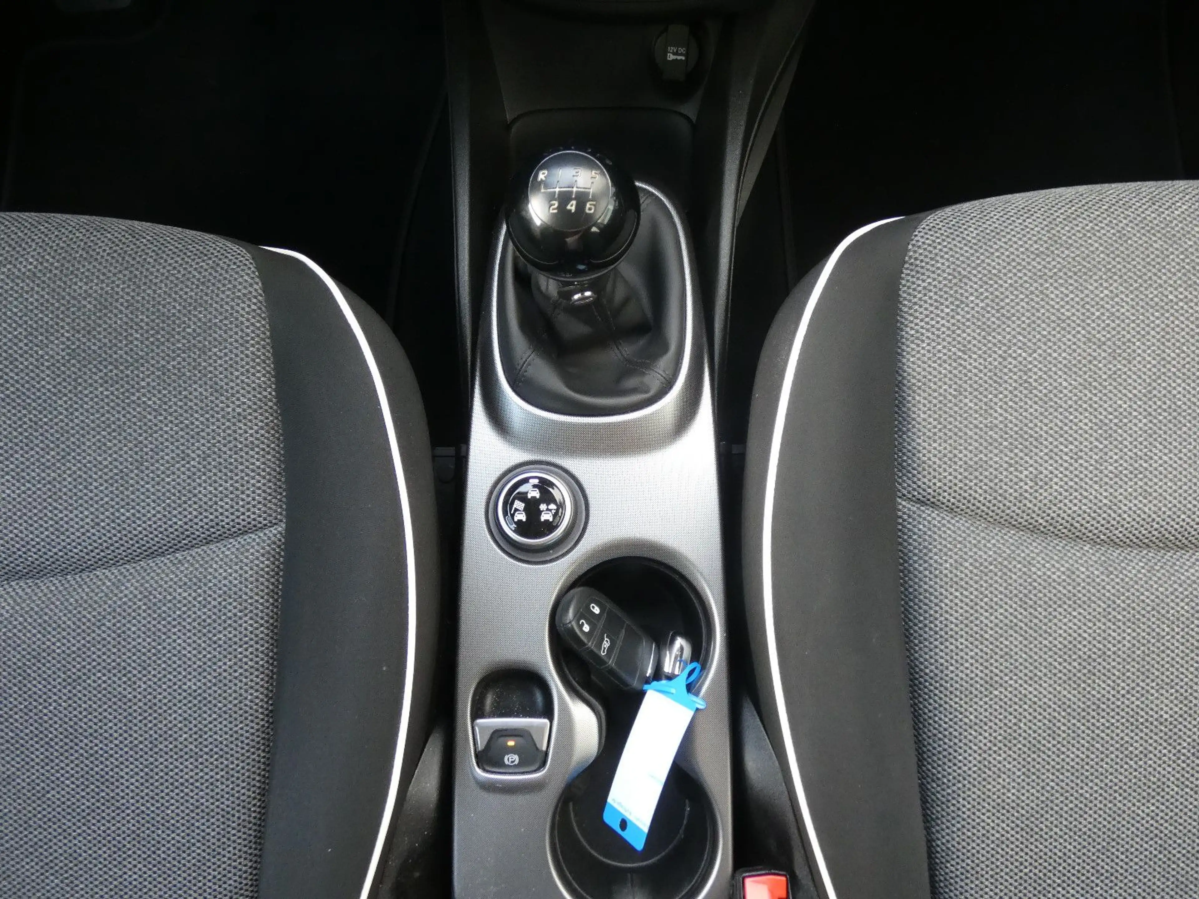 Fiat 500X Pop Star — photo 16