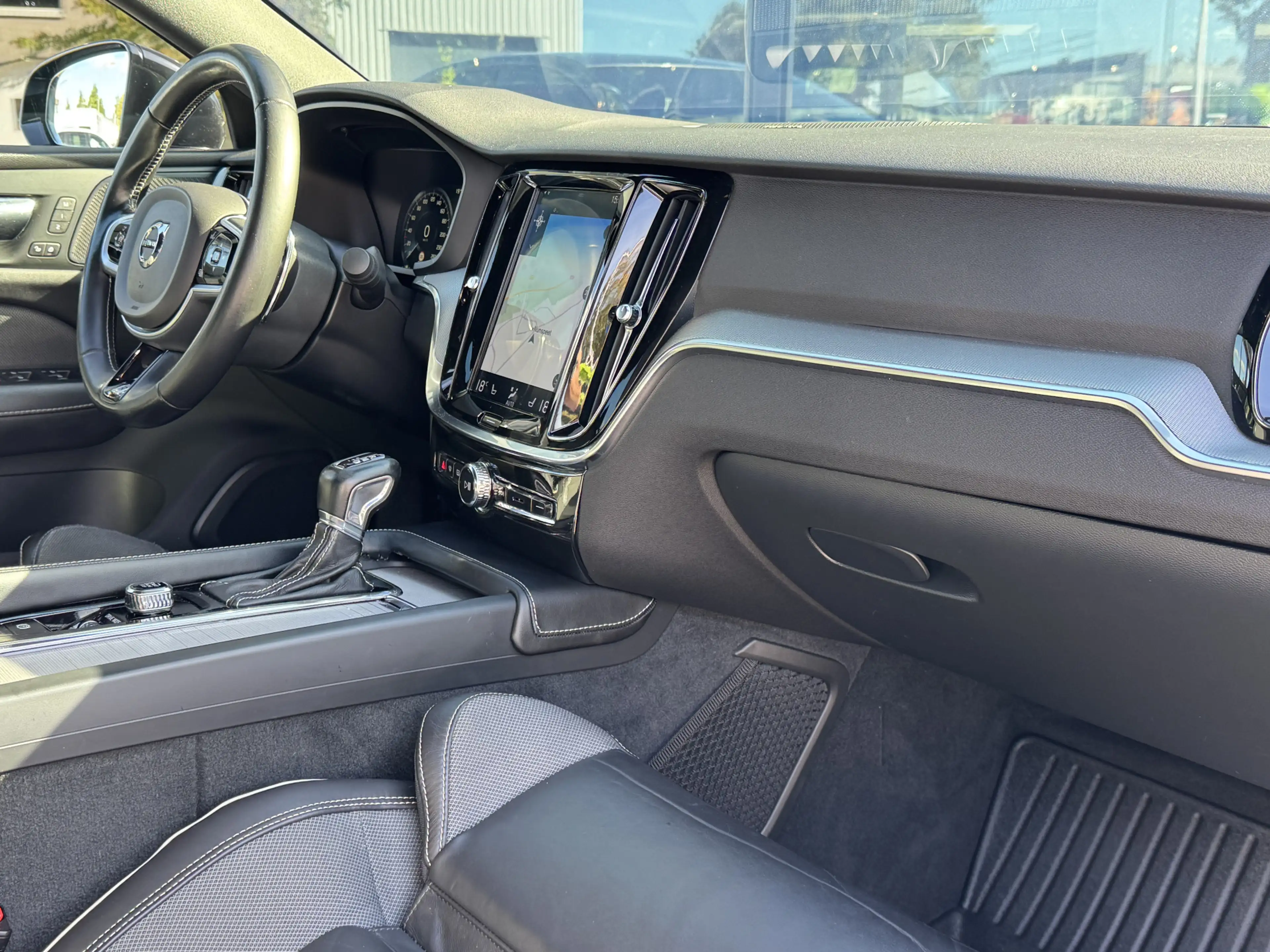 Volvo S60 2.0 T5 R-Design Aut Harman/Kardon | Wegdr.Trekhaak — photo 12