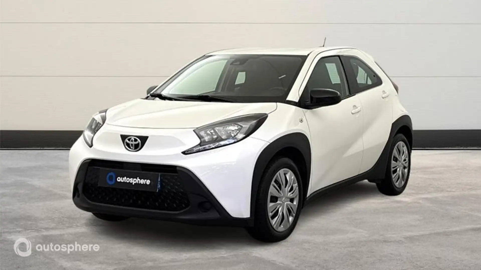 Toyota Aygo X 1.0 VVT-i 72ch Dynamic S-CVT - 1