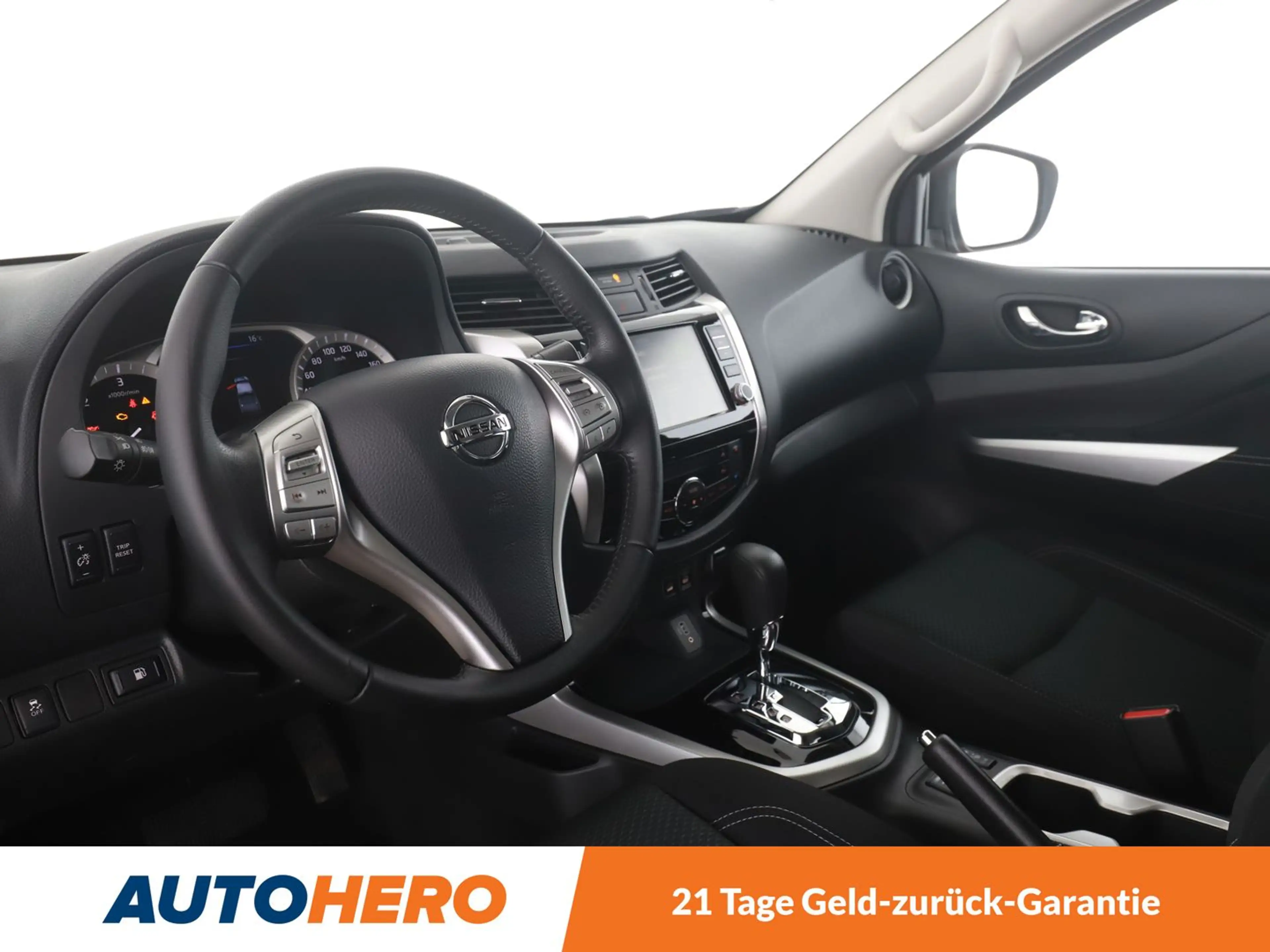 Nissan NP300 2.3 dCi N-Connecta Double Cab 4x4 *NAVI*360*SHZ* — photo 11