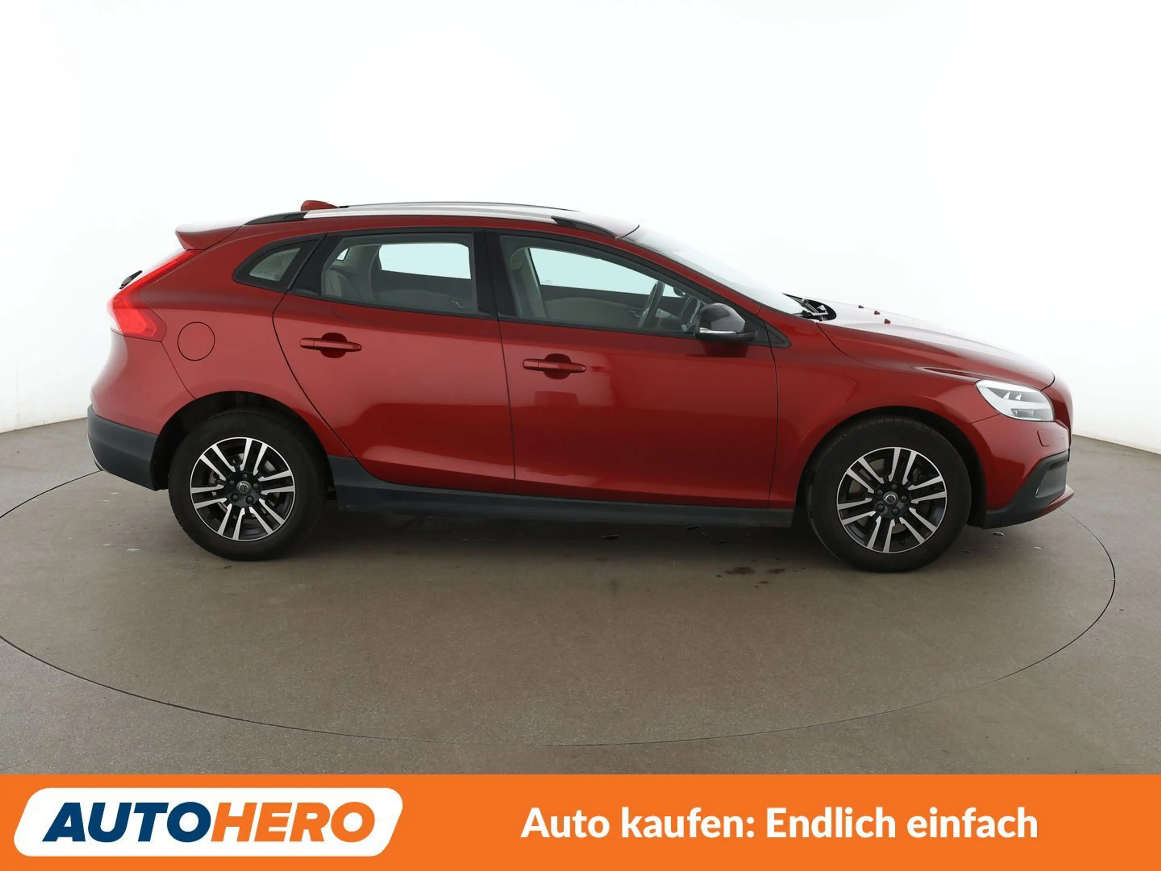 Volvo V40 Cross Country 2.0 D3 Momentum Aut.*NAVI*LED*ACC*CAM*PDC*SHZ*ALU* — photo 7