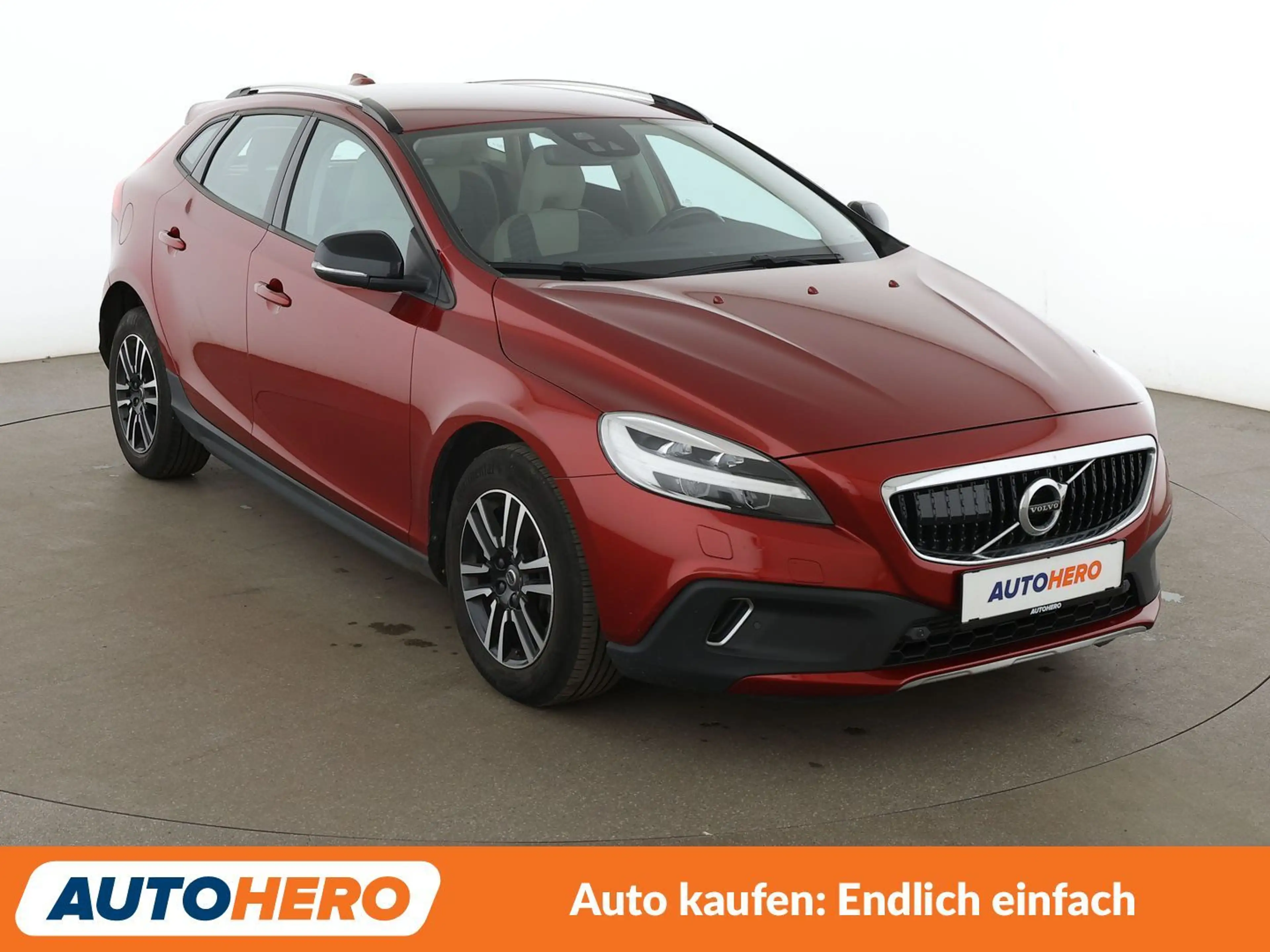 Volvo V40 Cross Country 2.0 D3 Momentum Aut.*NAVI*LED*ACC*CAM*PDC*SHZ*ALU* — photo 8